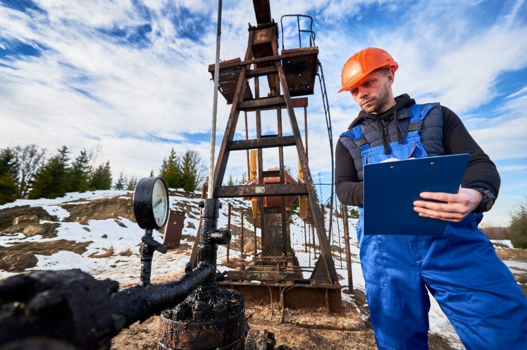 Data analytics in oil and gas industry